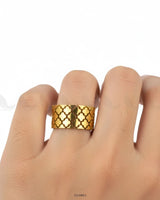 Circlet Textured Band Ring Finger Ring - Zeesy Jewellery Pakistan | Premium Artificial & Imitation Jewellery