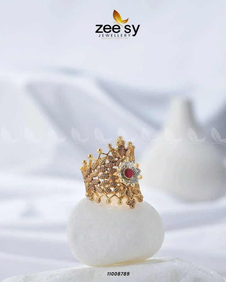 Crown Floral Gemstone Ring Red Finger Ring - Zeesy Jewellery Pakistan | Premium Artificial & Imitation Jewellery