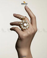 Daisy Floral Mother Pearl Ring Finger Ring - Zeesy Jewellery Pakistan | Premium Artificial & Imitation Jewellery