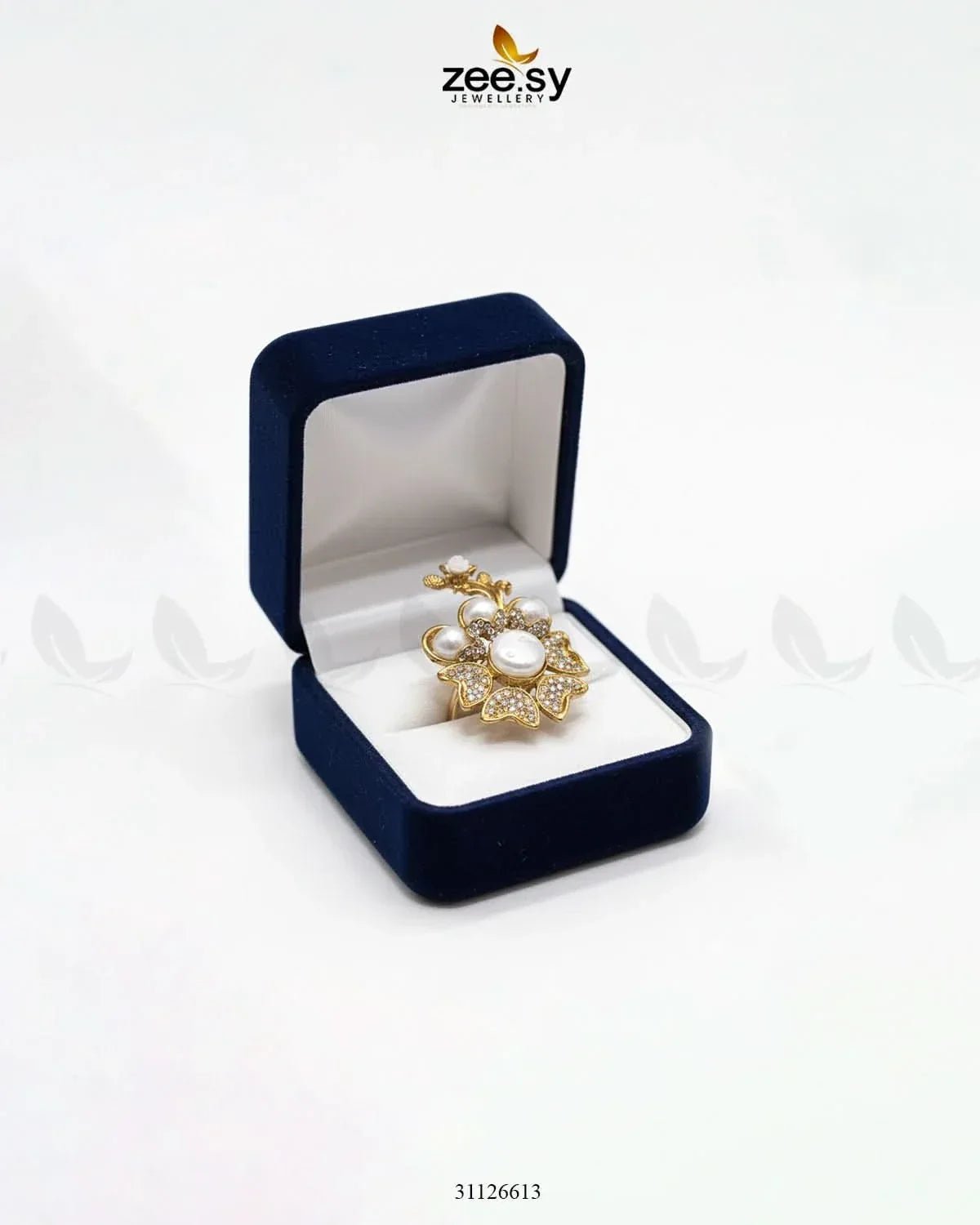 Daisy Floral Mother Pearl Ring Finger Ring - Zeesy Jewellery Pakistan | Premium Artificial & Imitation Jewellery