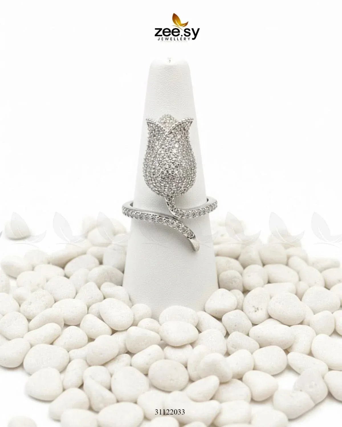 Floral Rose Cluster Ring Finger Ring - Zeesy Jewellery Pakistan | Premium Artificial & Imitation Jewellery