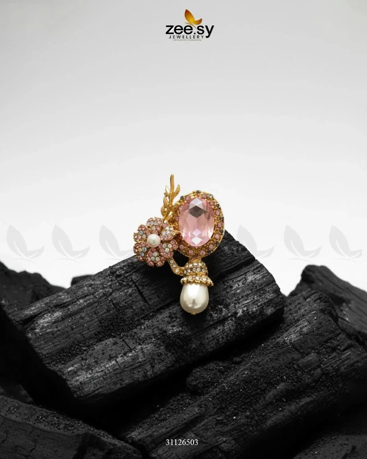 Majestic Bold Crystal Turkish Ring Finger Ring - Zeesy Jewellery Pakistan | Premium Artificial & Imitation Jewellery