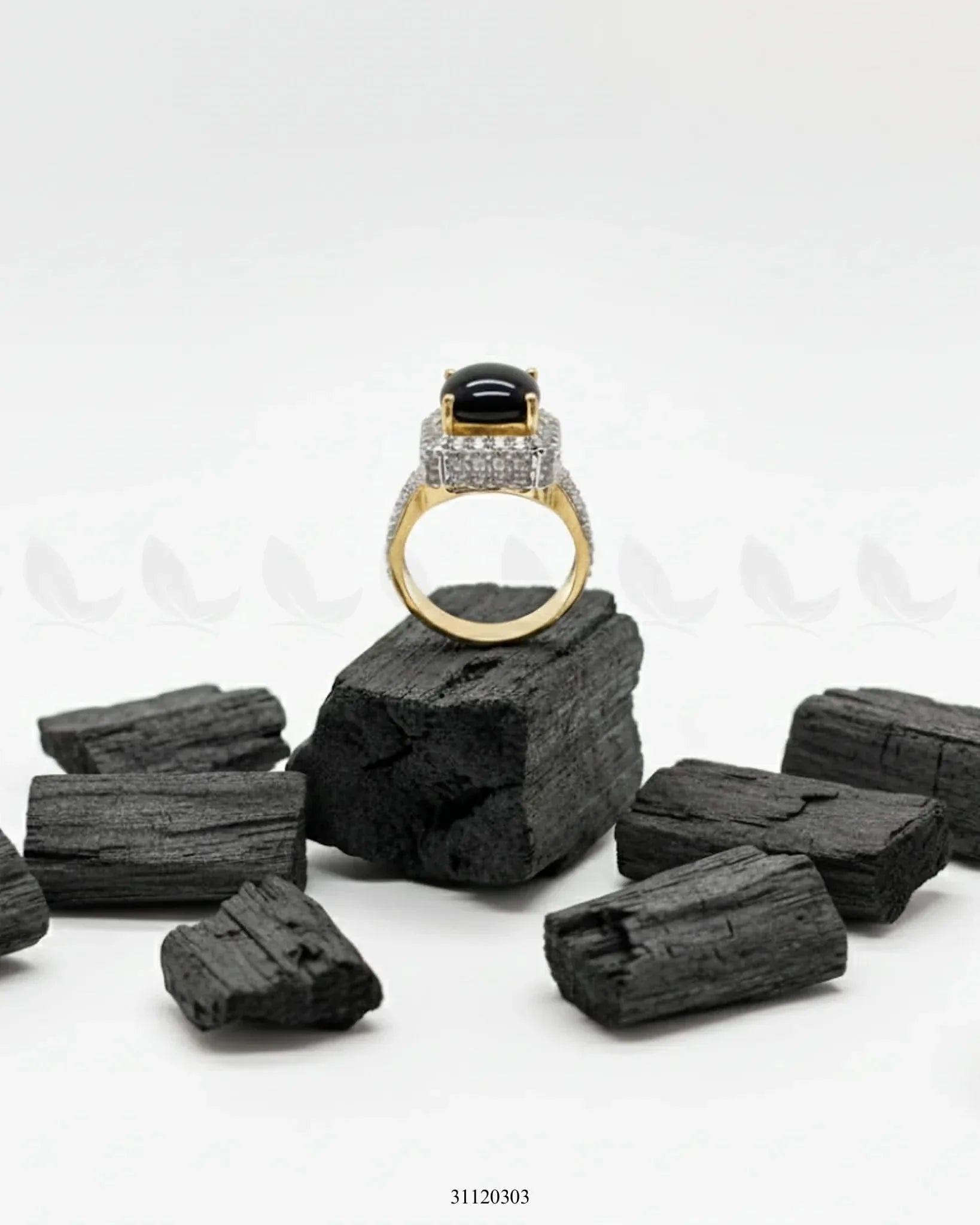 Regal High Impact Cluster Ring Black Finger Ring - Zeesy Jewellery Pakistan | Premium Artificial & Imitation Jewellery