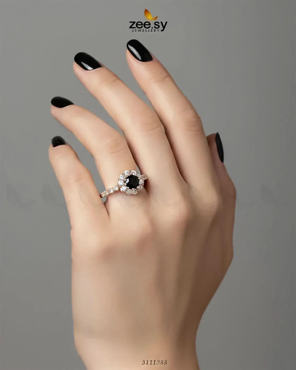 Gleaming Ring - Zeesy.pk