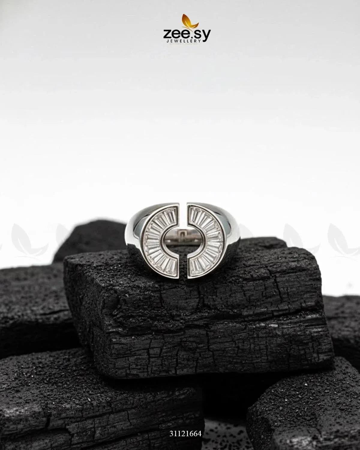 Curved Jewel Tone Ring Silver Finger Ring - Zeesy Jewellery Pakistan | Premium Artificial & Imitation Jewellery