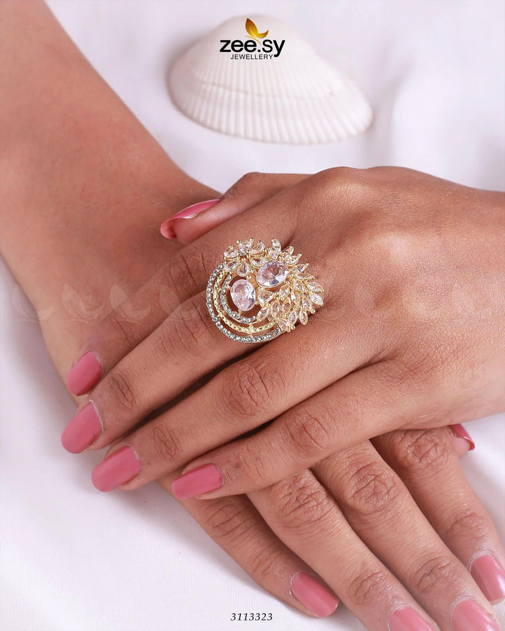 Zoya's Ring Golden White Finger Ring - Zeesy Jewellery Pakistan | Premium Artificial & Imitation Jewellery