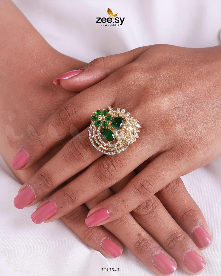Zoya's Ring Golden Green Finger Ring - Zeesy Jewellery Pakistan | Premium Artificial & Imitation Jewellery
