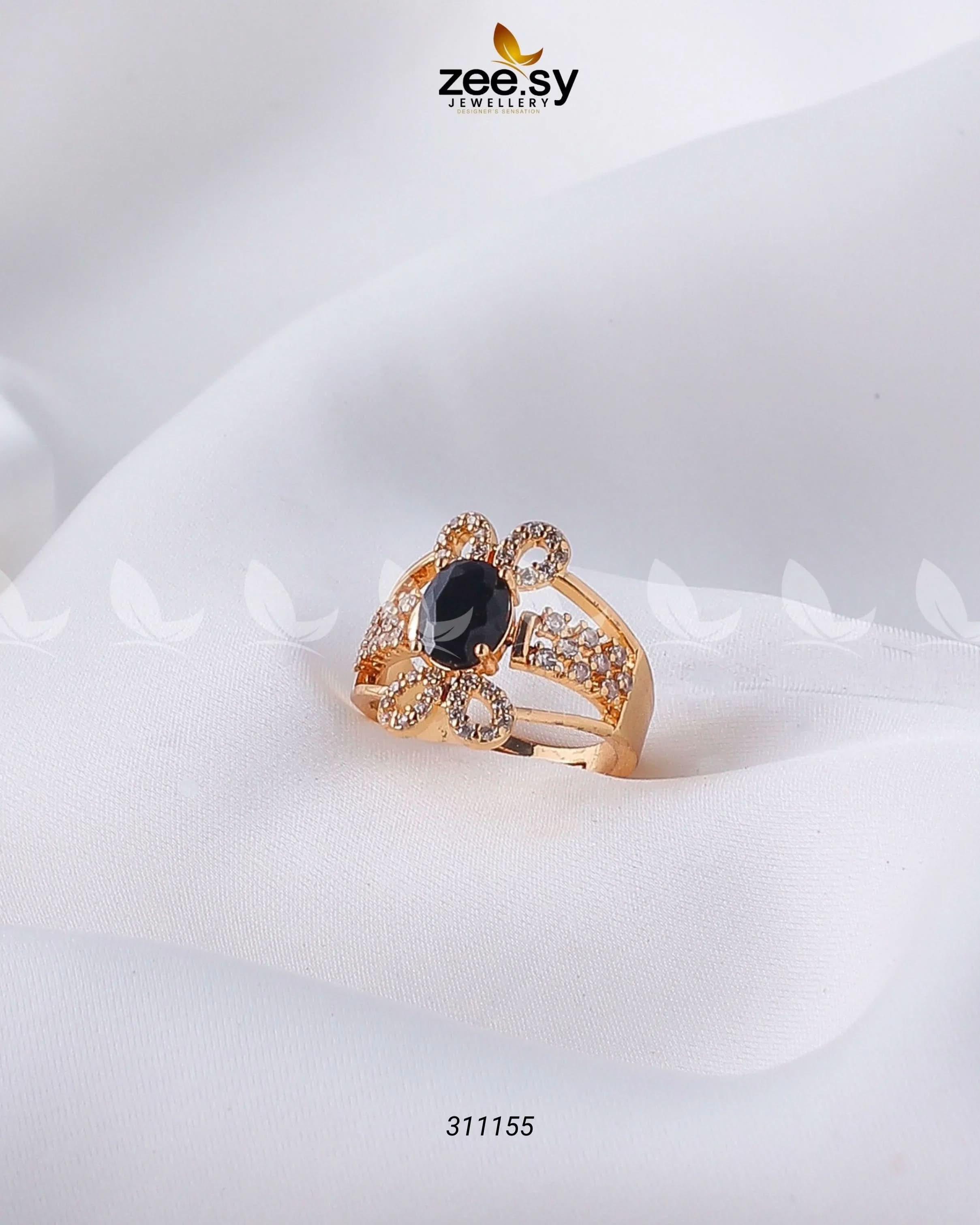 Starlit Ring Golden Black Finger Ring - Zeesy Jewellery Pakistan | Premium Artificial & Imitation Jewellery