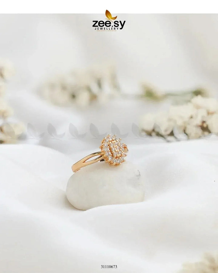 Florisse Ring Golden Finger Ring - Zeesy Jewellery Pakistan | Premium Artificial & Imitation Jewellery