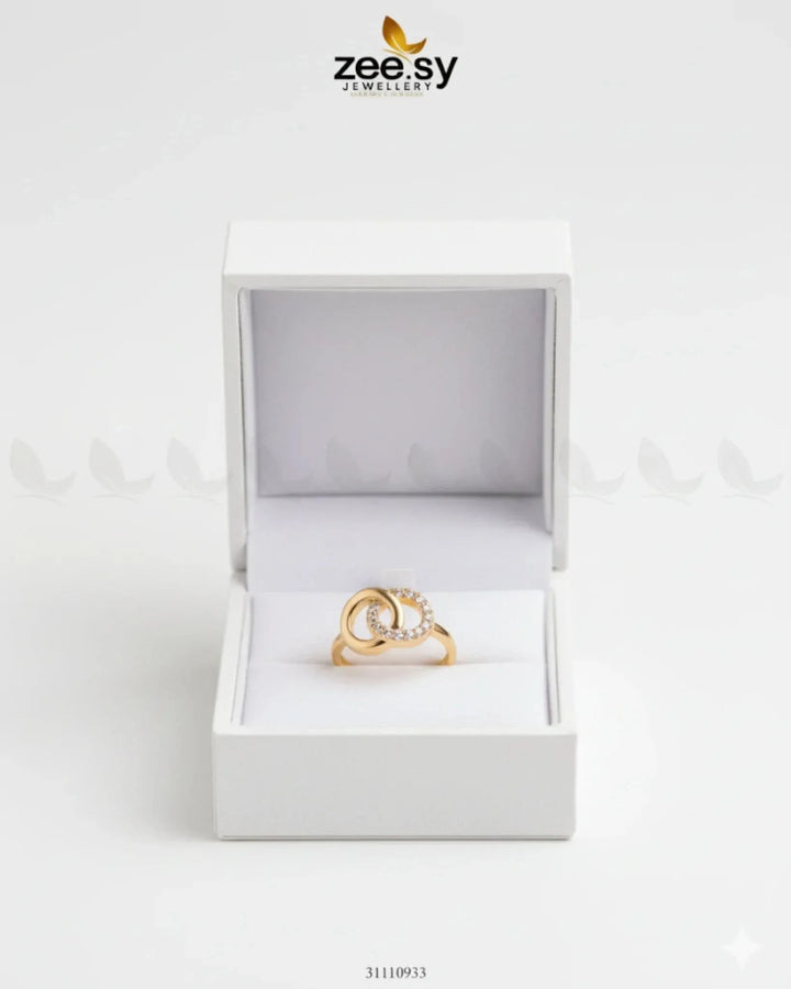 Mirora Ring Finger Ring - Zeesy Jewellery Pakistan | Premium Artificial & Imitation Jewellery