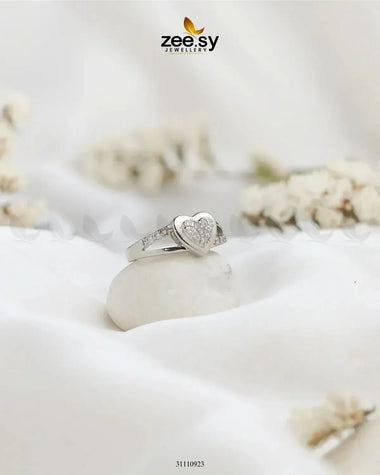 Serenza Ring Silver Finger Ring - Zeesy Jewellery Pakistan | Premium Artificial & Imitation Jewellery