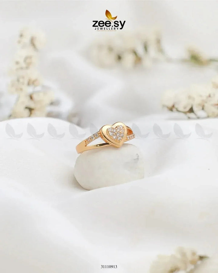 Serenza Ring Golden Finger Ring - Zeesy Jewellery Pakistan | Premium Artificial & Imitation Jewellery