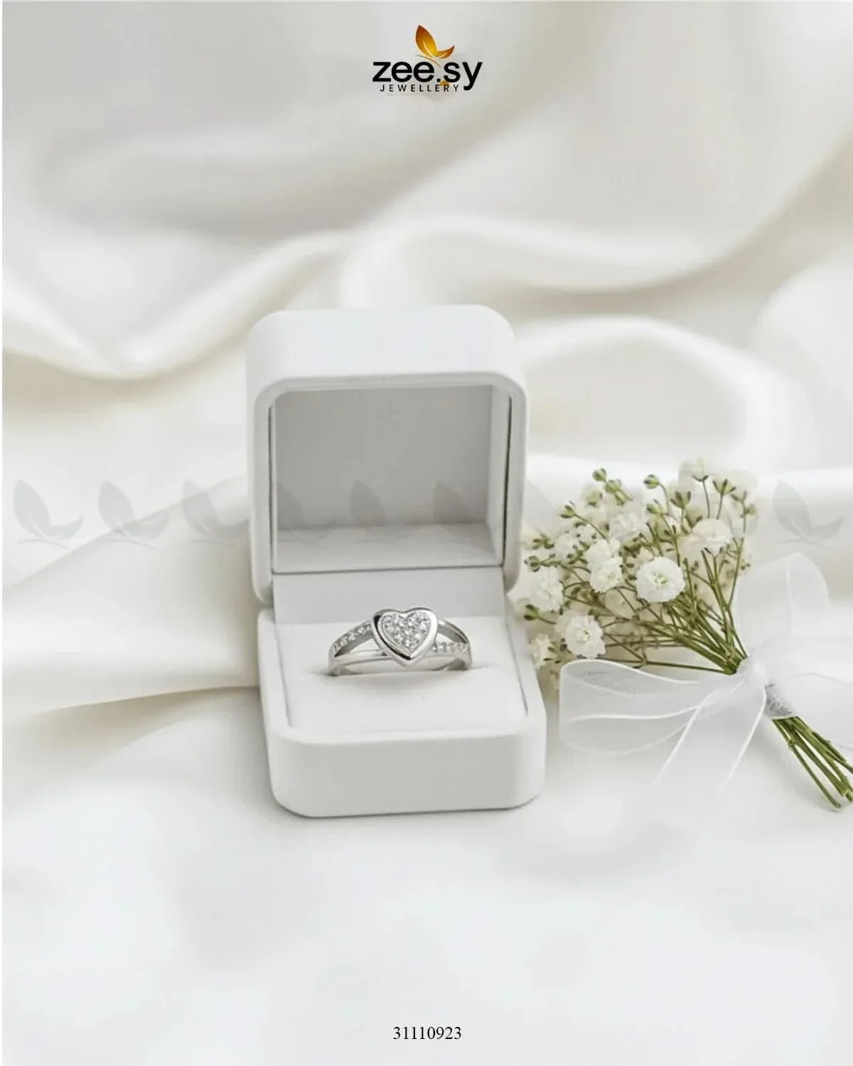 Serenza Ring Finger Ring - Zeesy Jewellery Pakistan | Premium Artificial & Imitation Jewellery
