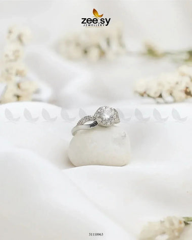 Veyra Ring Silver Finger Ring - Zeesy Jewellery Pakistan | Premium Artificial & Imitation Jewellery
