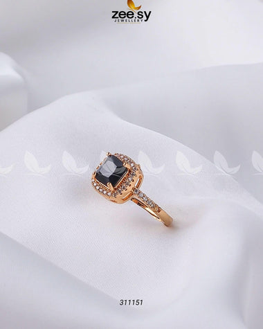 Ember Glow Ring Golden Black Finger Ring - Zeesy Jewellery Pakistan | Premium Artificial & Imitation Jewellery