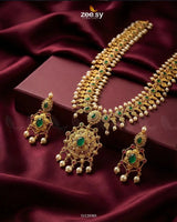 Emerald Vine Pearl Malla Set Malla Necklace - Zeesy Jewellery Pakistan | Premium Artificial & Imitation Jewellery