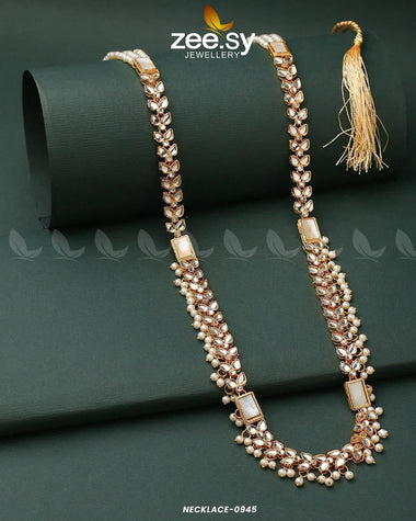 MALLA NECKLACE-0945 White Malla Necklace - Zeesy Jewellery Pakistan | Premium Artificial & Imitation Jewellery