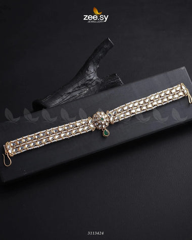 Eminent Gilded Forehead Sheesh Patti Green MATHA PATI - Zeesy Jewellery Pakistan | Premium Artificial & Imitation Jewellery