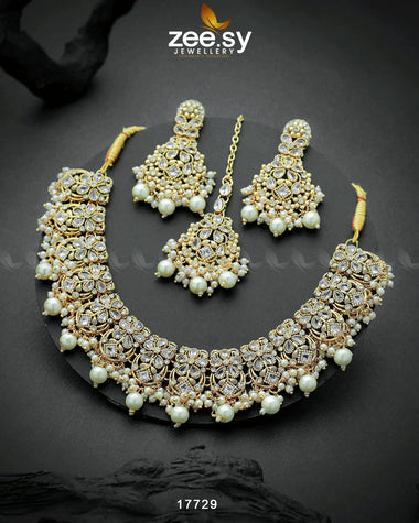 Amaryllis Necklace White Necklace Sets - Zeesy Jewellery Pakistan | Premium Artificial & Imitation Jewellery