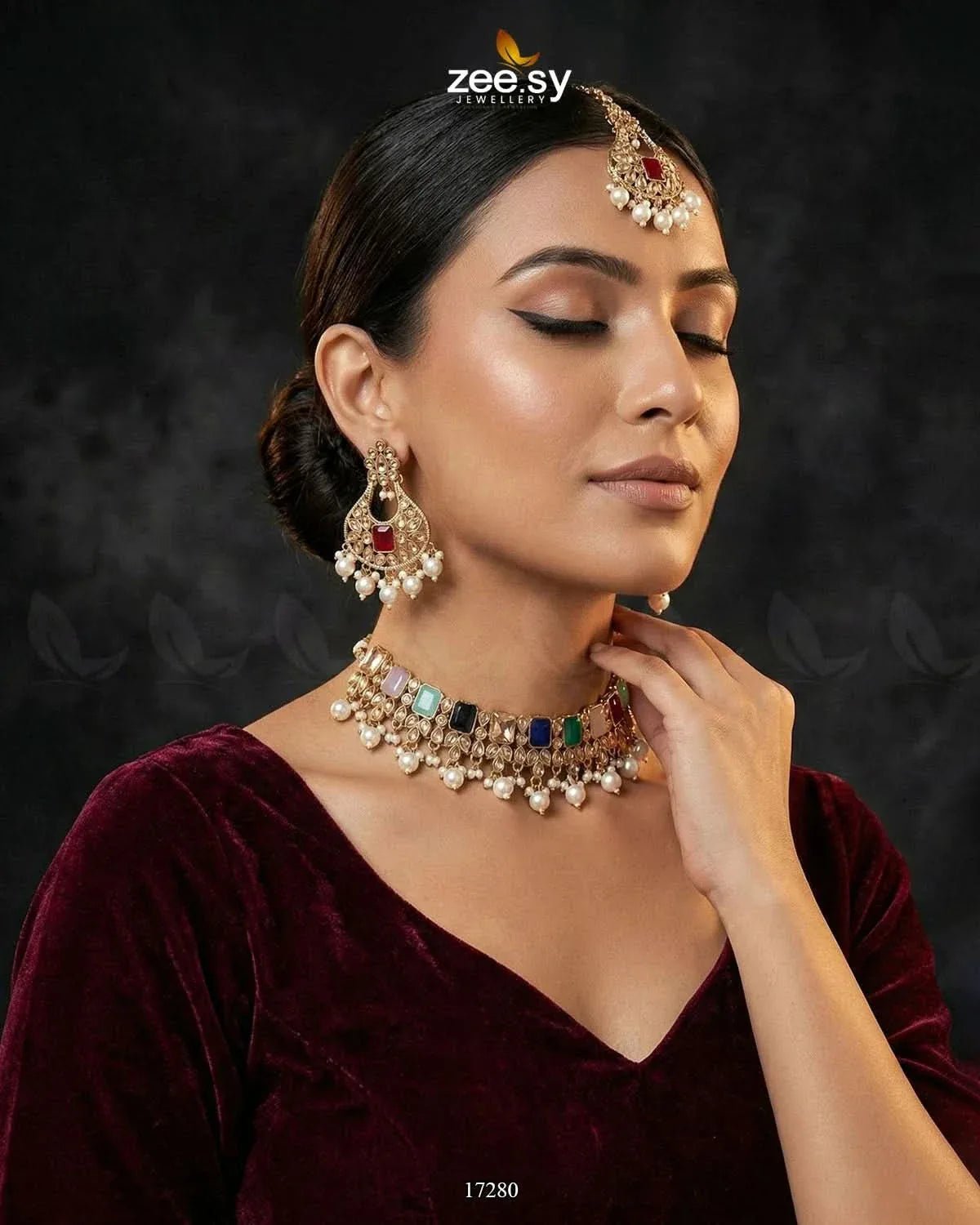 Guluband Necklace - Zeesy.pk