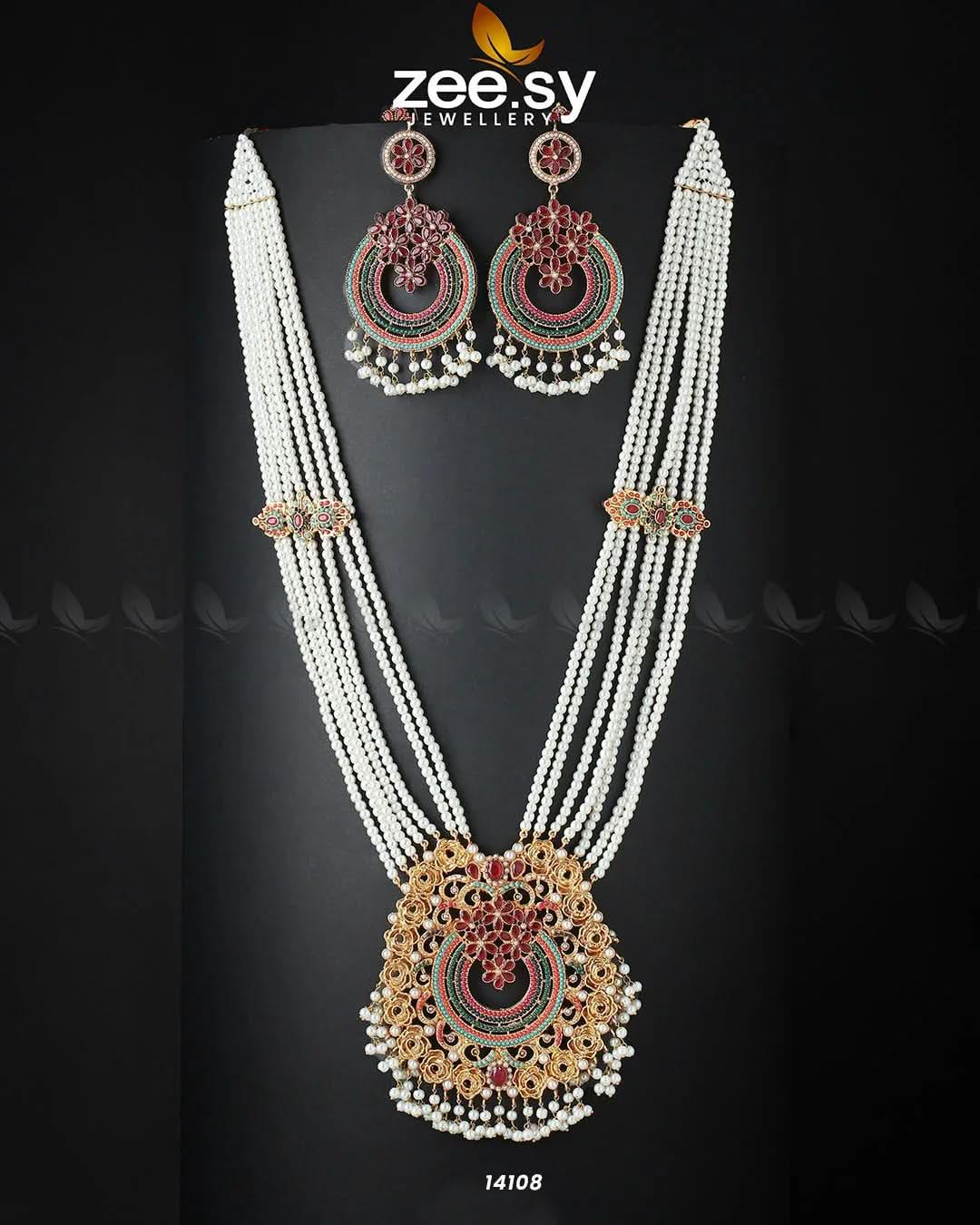 Elegance Malla Necklace - Zeesy.pk