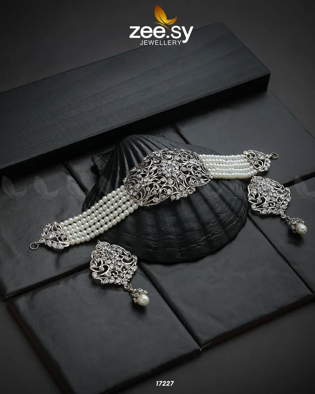 Hyderabadi Choker Set - Zeesy.pk