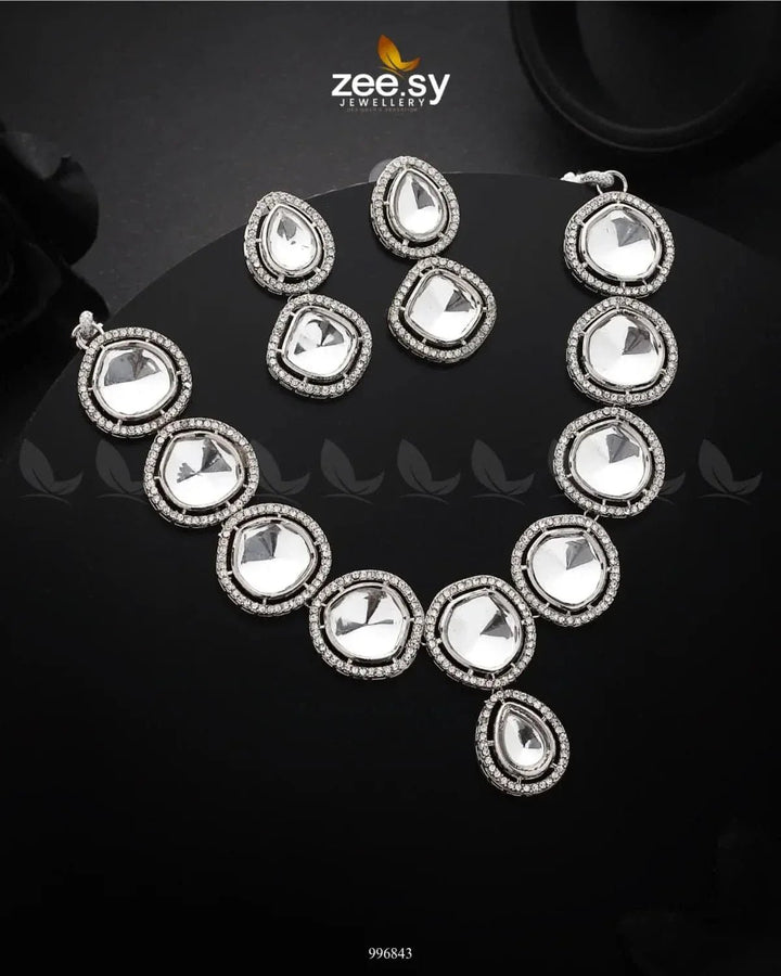 Kalanchoe Necklace Set Necklace Sets - Zeesy Jewellery Pakistan | Premium Artificial & Imitation Jewellery