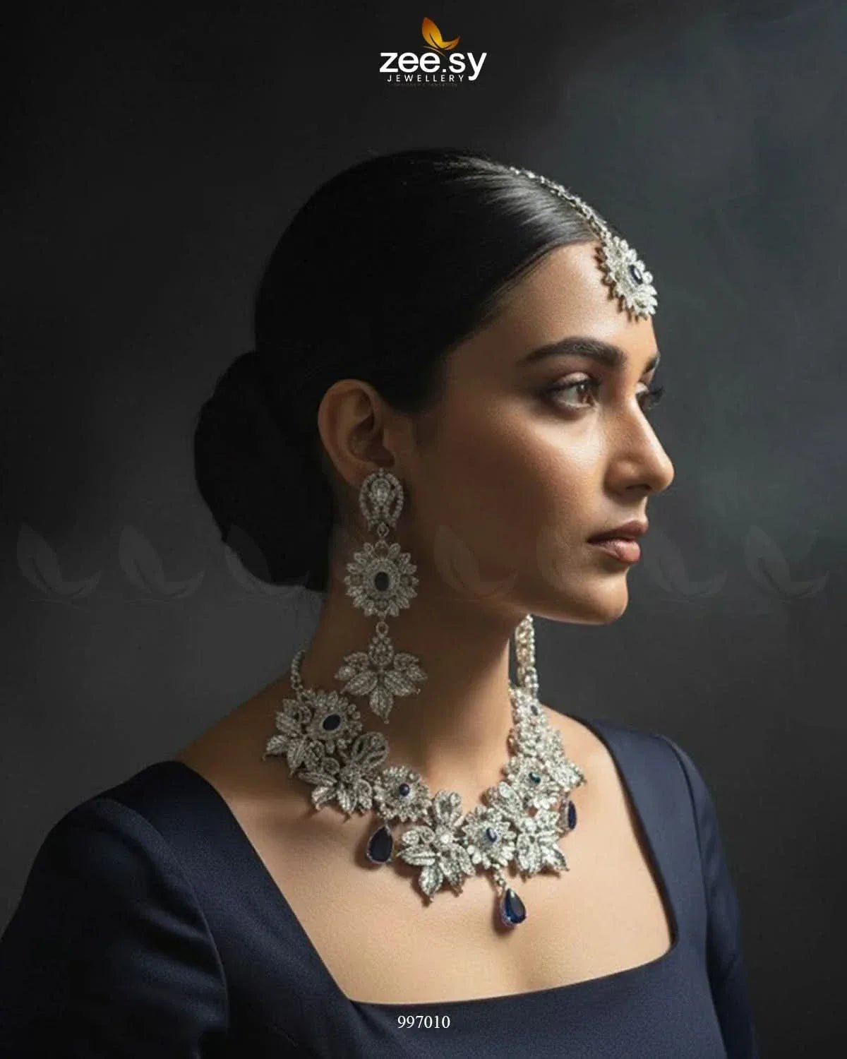 Angelonia Necklace Set - Zeesy.pk