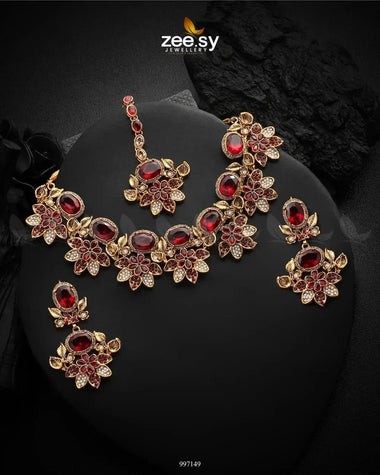 Lycoris Necklace Set Red Necklace Sets - Zeesy Jewellery Pakistan | Premium Artificial & Imitation Jewellery