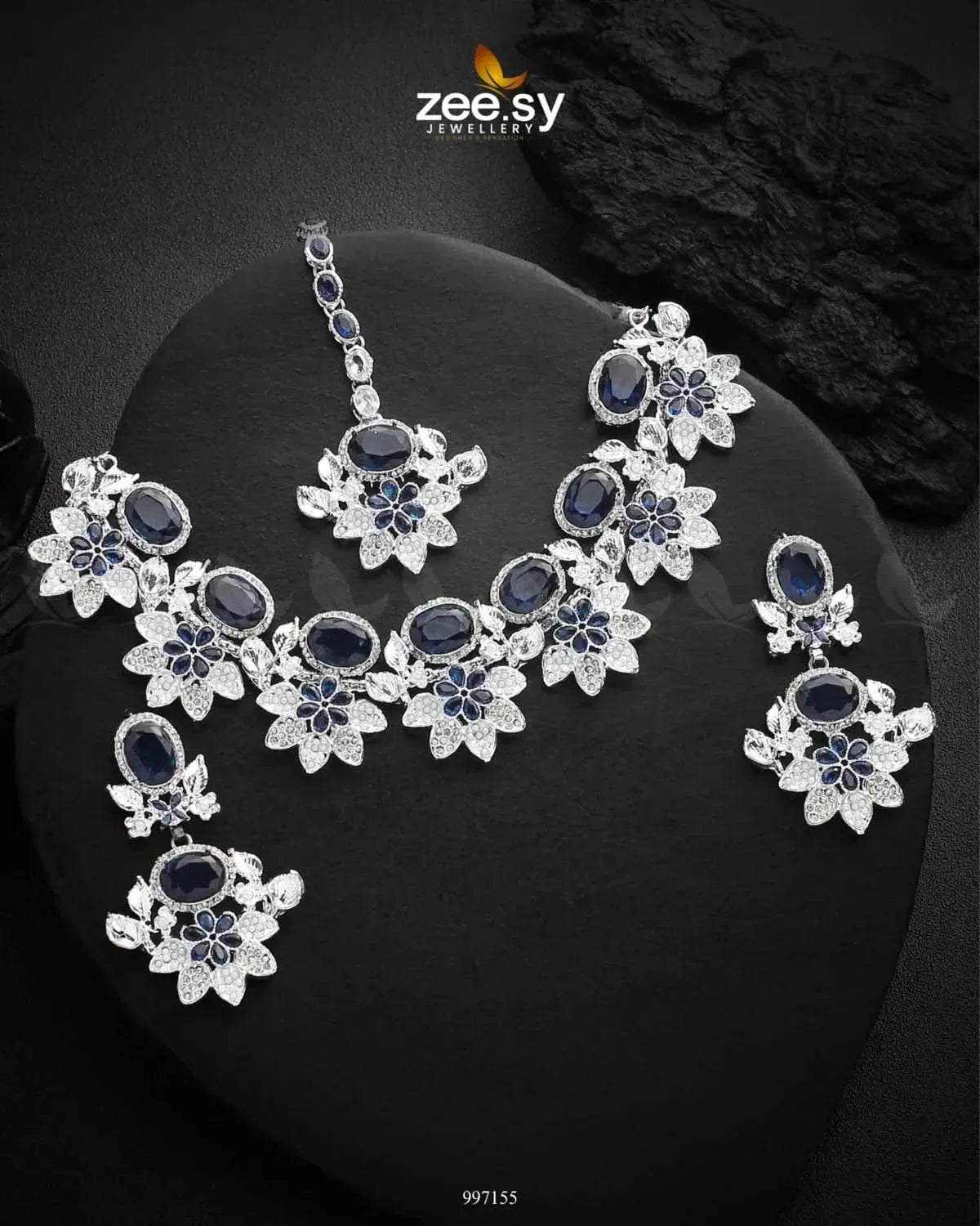 Lycoris Necklace Set Silver Blue Necklace Sets - Zeesy Jewellery Pakistan | Premium Artificial & Imitation Jewellery