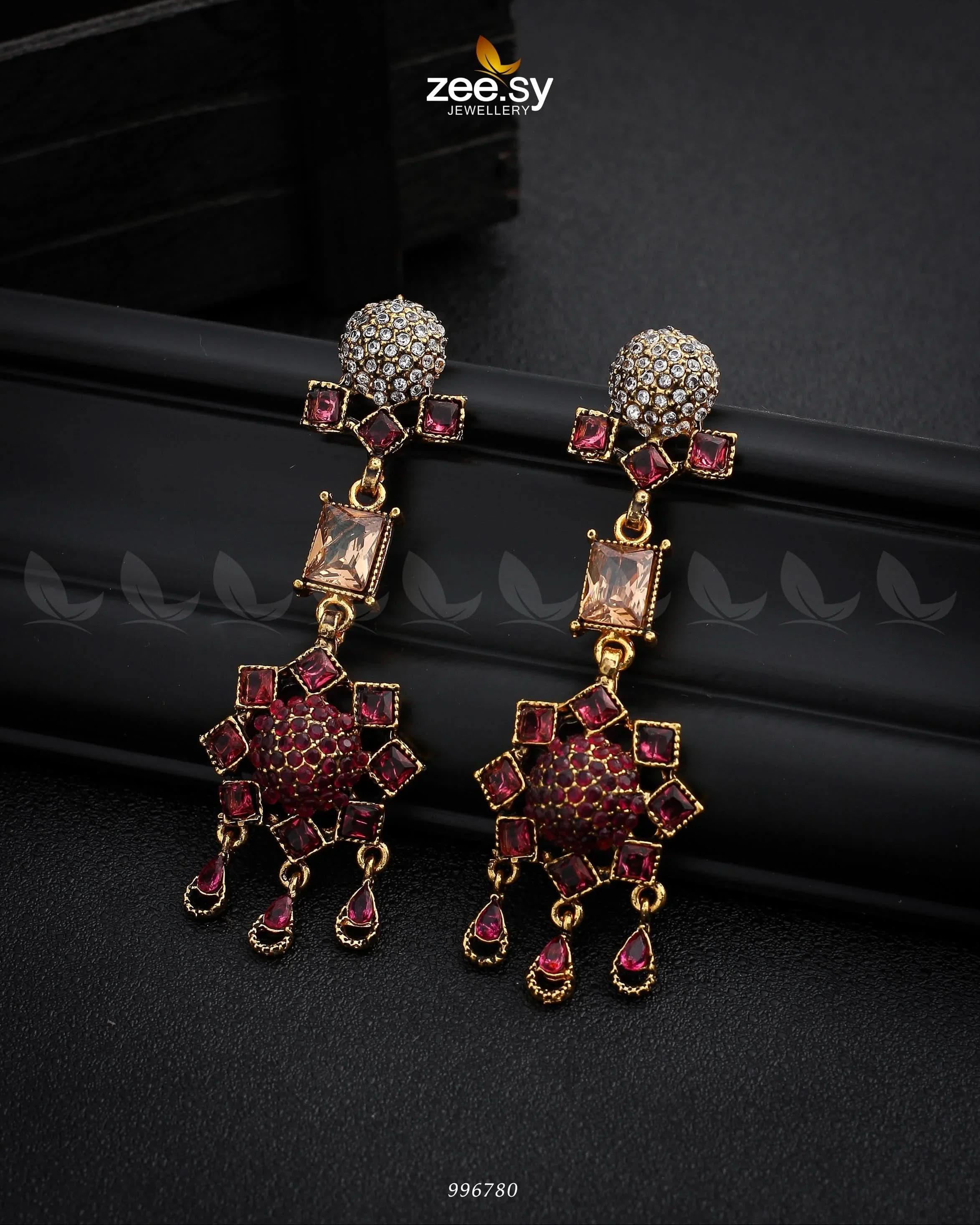 Agapanthus Necklace Set - Zeesy.pk