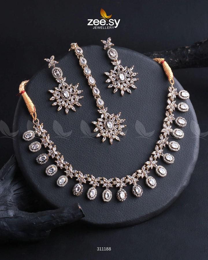 Solara Necklace Set Golden white Necklace Sets - Zeesy Jewellery Pakistan | Premium Artificial & Imitation Jewellery
