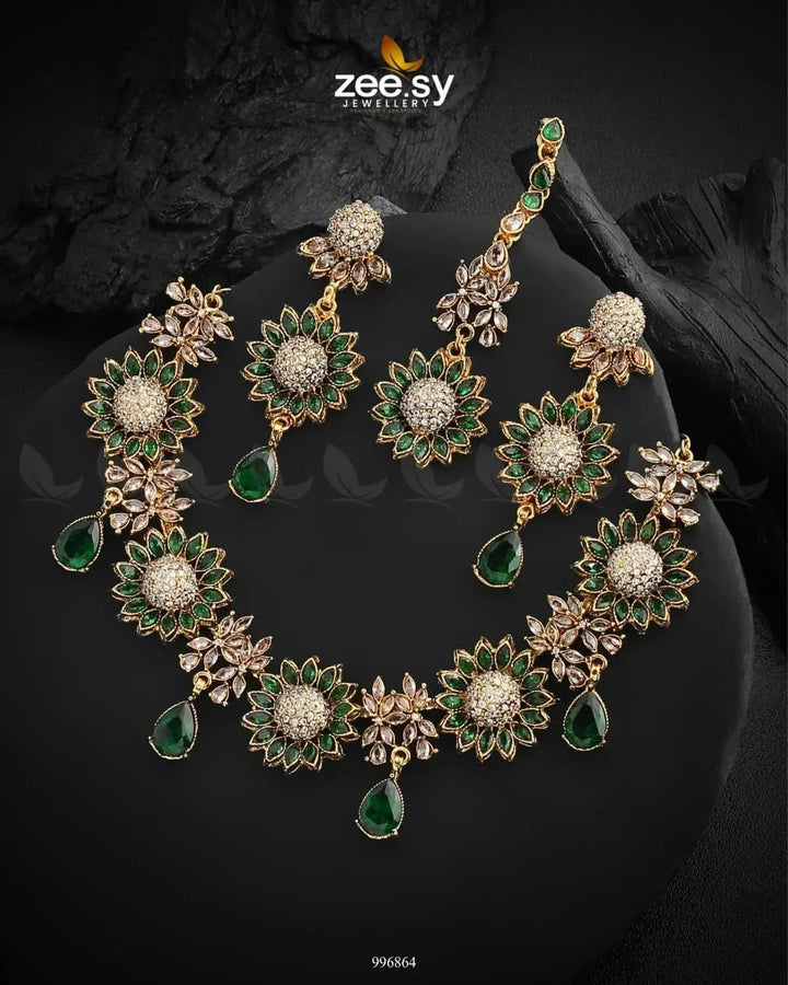 Oleander Necklace Set Green Necklace Sets - Zeesy Jewellery Pakistan | Premium Artificial & Imitation Jewellery