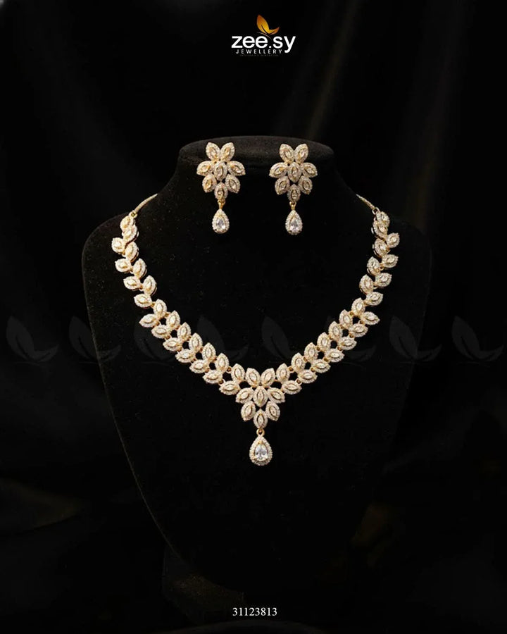 Rich Heritage Stream Necklace Set Necklace Sets - Zeesy Jewellery Pakistan | Premium Artificial & Imitation Jewellery