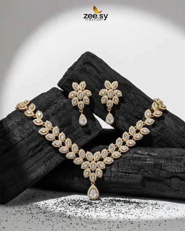 Rich Heritage Stream Necklace Set Golden White Necklace Sets - Zeesy Jewellery Pakistan | Premium Artificial & Imitation Jewellery