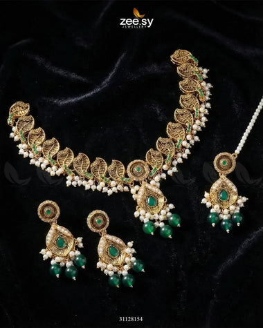 Foliage Bold Leaf Necklace Set Golden Green Necklace Sets - Zeesy Jewellery Pakistan | Premium Artificial & Imitation Jewellery