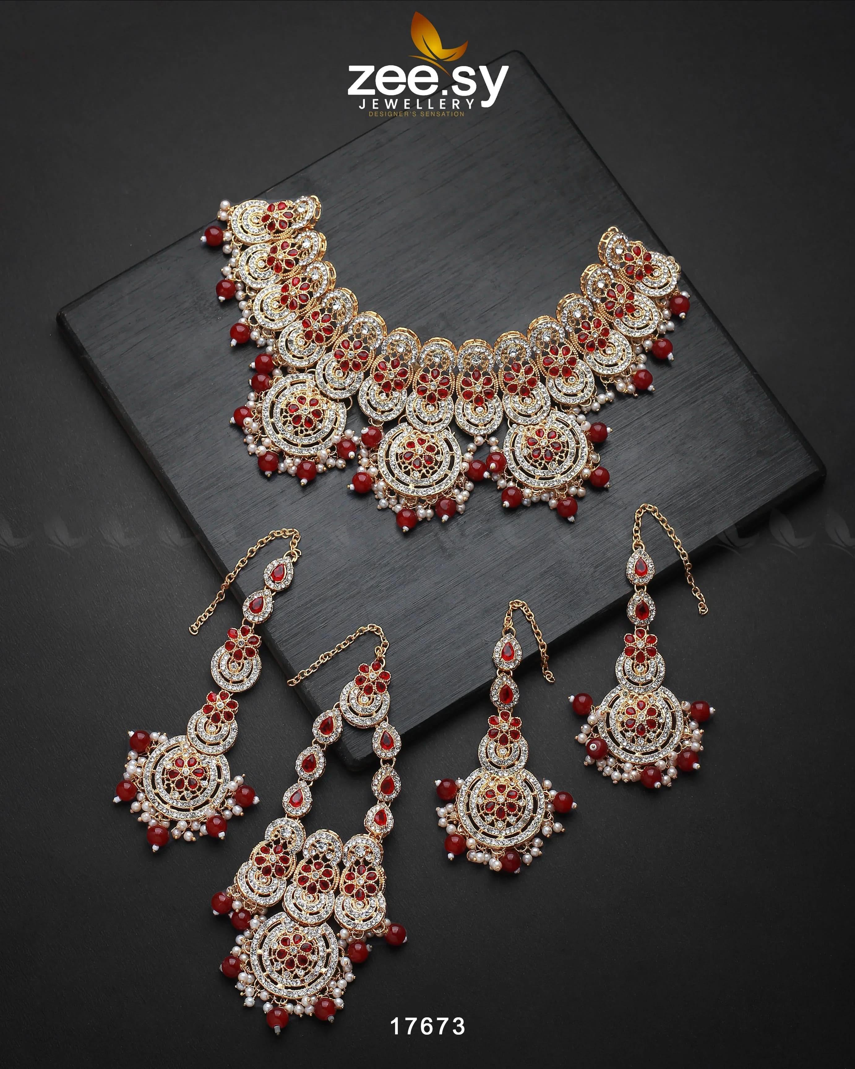 Panoramic Necklace - Zeesy.pk