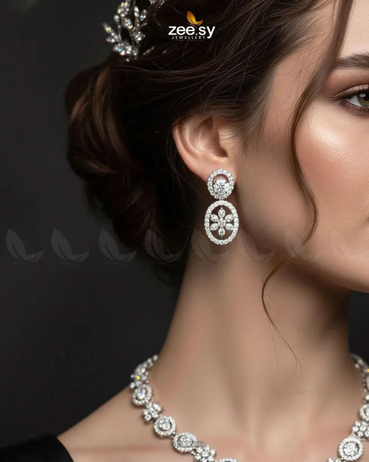 Dainty Oval Floral Necklace Set Necklace Sets - Zeesy Jewellery Pakistan | Premium Artificial & Imitation Jewellery