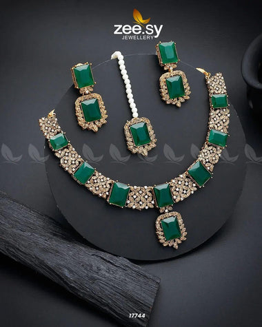Gul-Badan Necklace Golden Green Necklace Sets - Zeesy Jewellery Pakistan | Premium Artificial & Imitation Jewellery
