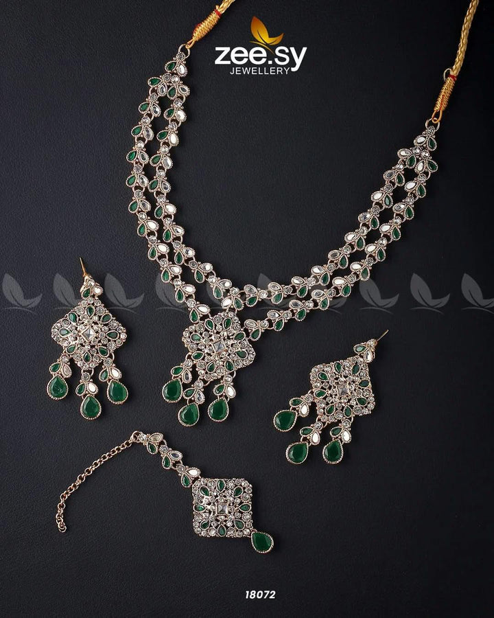 Juggan Necklace Set Golden Green Necklace Sets - Zeesy Jewellery Pakistan | Premium Artificial & Imitation Jewellery