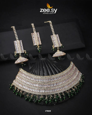 Sumayah's Choker Necklace Golden Green Necklace Sets - Zeesy Jewellery Pakistan | Premium Artificial & Imitation Jewellery