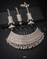 Sumayah's Choker Necklace - Zeesy.pk