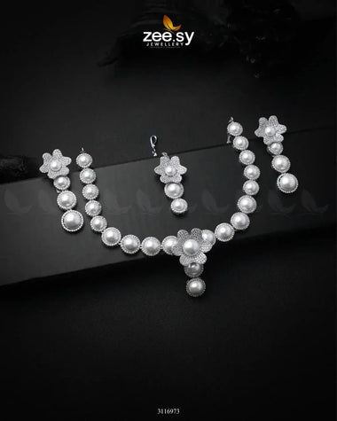 Helenium Necklace Set Silver Necklace Sets - Zeesy Jewellery Pakistan | Premium Artificial & Imitation Jewellery