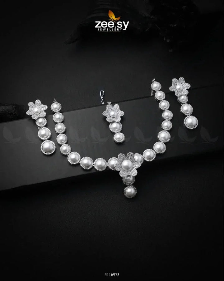 Helenium Necklace Set Silver Necklace Sets - Zeesy Jewellery Pakistan | Premium Artificial & Imitation Jewellery