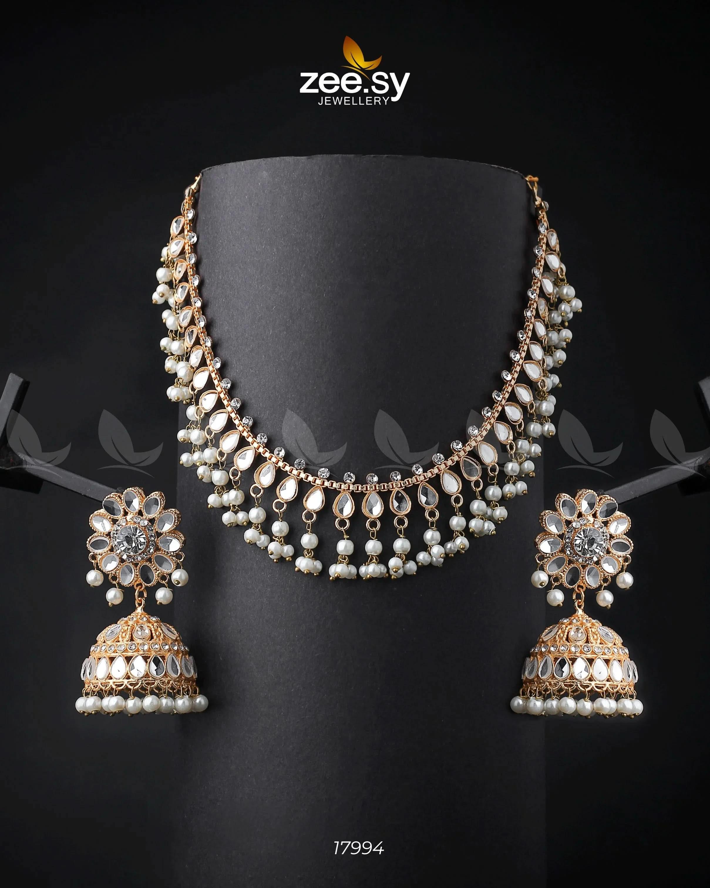 Ilana's Necklace Golden Necklace Sets - Zeesy Jewellery Pakistan | Premium Artificial & Imitation Jewellery