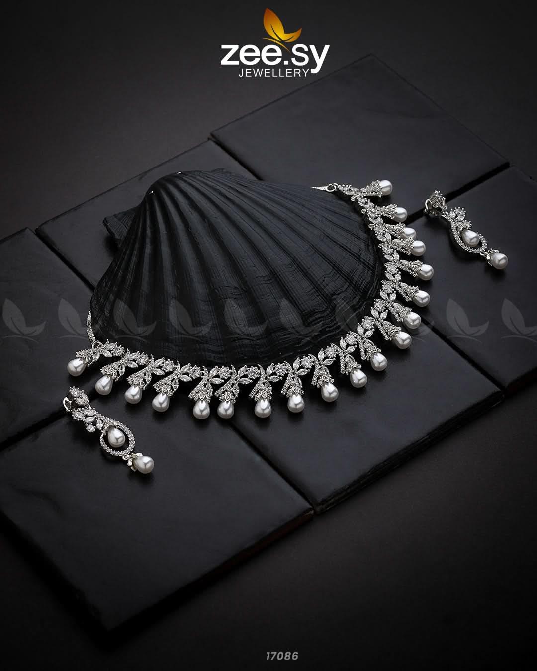 Captivating Zircon Necklace Silver White Necklace Sets - Zeesy Jewellery Pakistan | Premium Artificial & Imitation Jewellery