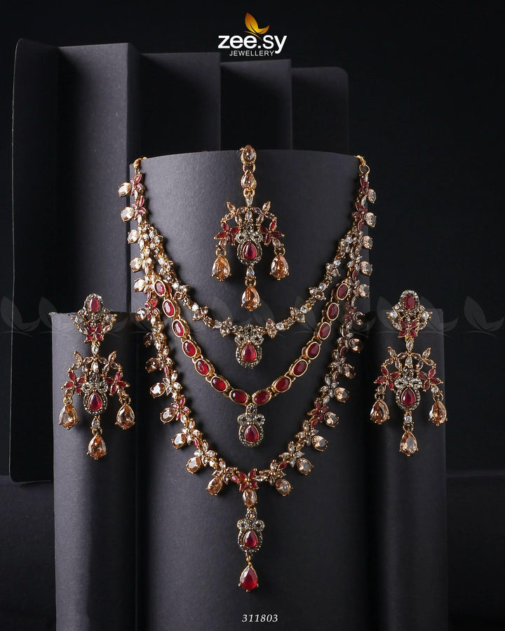 Sonya's Necklace Set Golden Red Necklace Sets - Zeesy Jewellery Pakistan | Premium Artificial & Imitation Jewellery