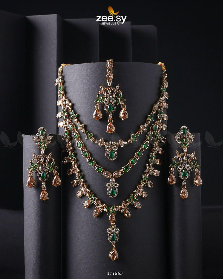 Sonya's Necklace Set Golden Champagne & Green Necklace Sets - Zeesy Jewellery Pakistan | Premium Artificial & Imitation Jewellery