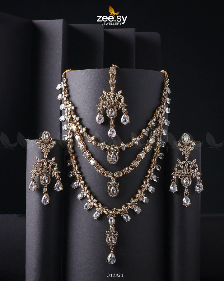 Sonya's Necklace Set Golden White Necklace Sets - Zeesy Jewellery Pakistan | Premium Artificial & Imitation Jewellery