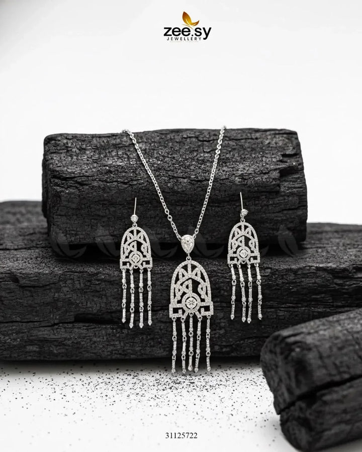 Precious Crystal Eternal Necklace Set Silver Necklace Sets - Zeesy Jewellery Pakistan | Premium Artificial & Imitation Jewellery